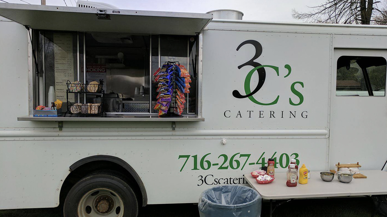 3 C's Food Truck at Five & 20 - Eclipse Day